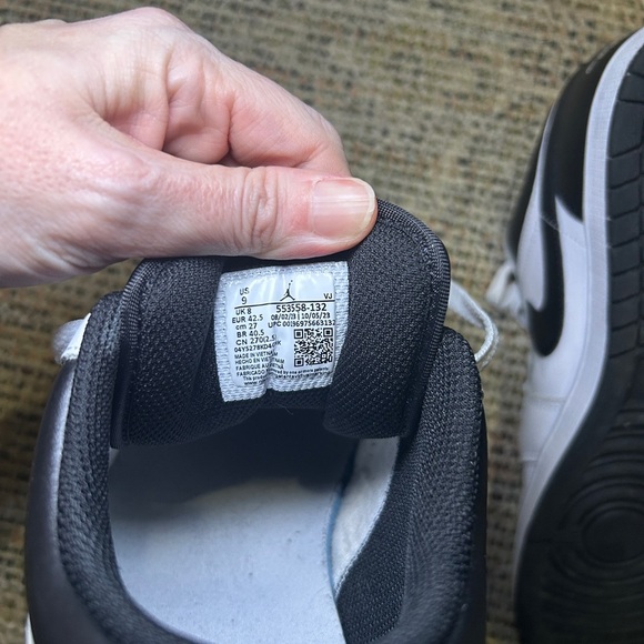 White and Black Air Jordan 1 Sneakers - Picture 6 of 7